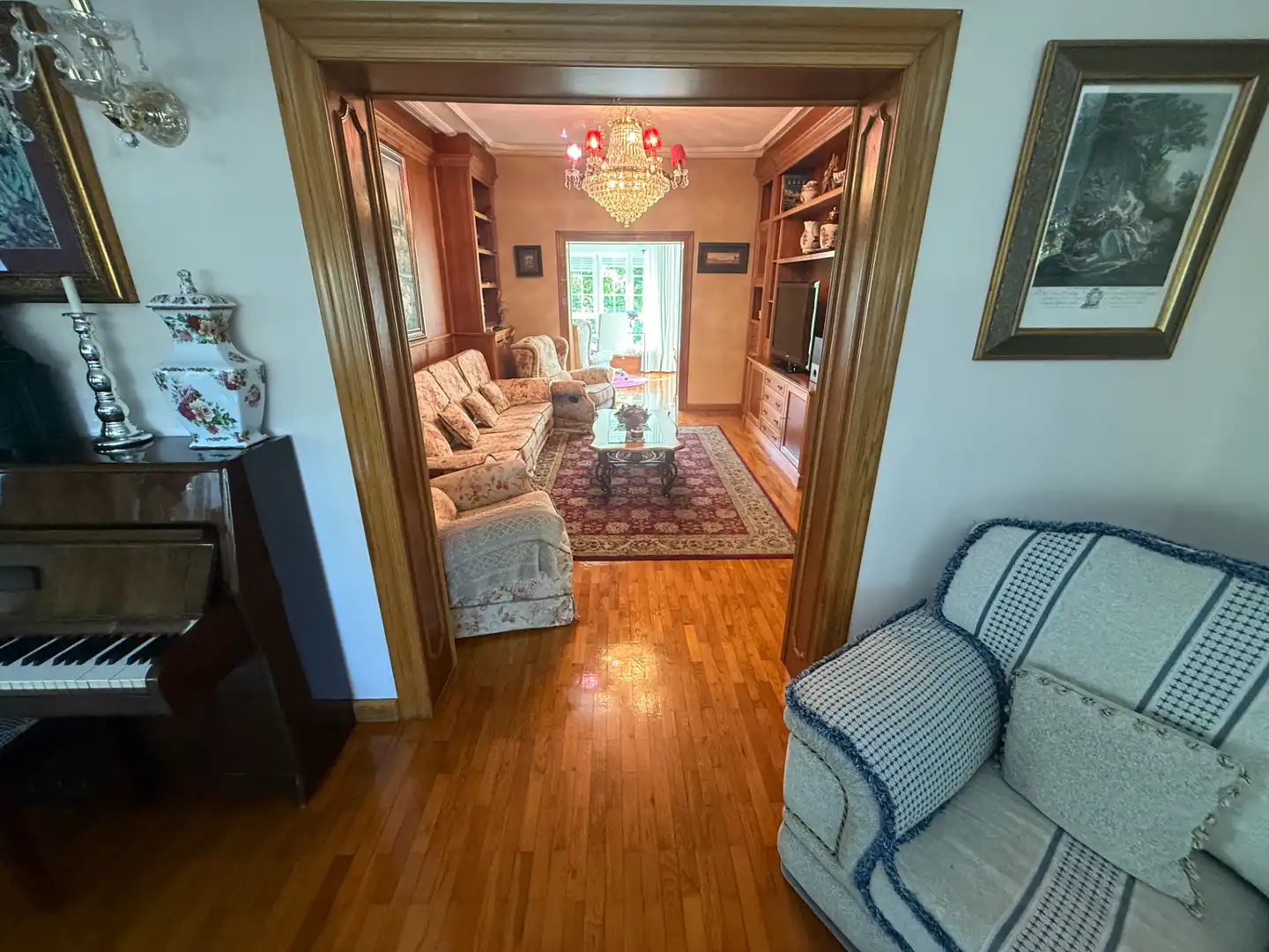 Sala de estar de Casa o chalet en venta en Castrillón con Calefacción, Jardín privado y Piscina