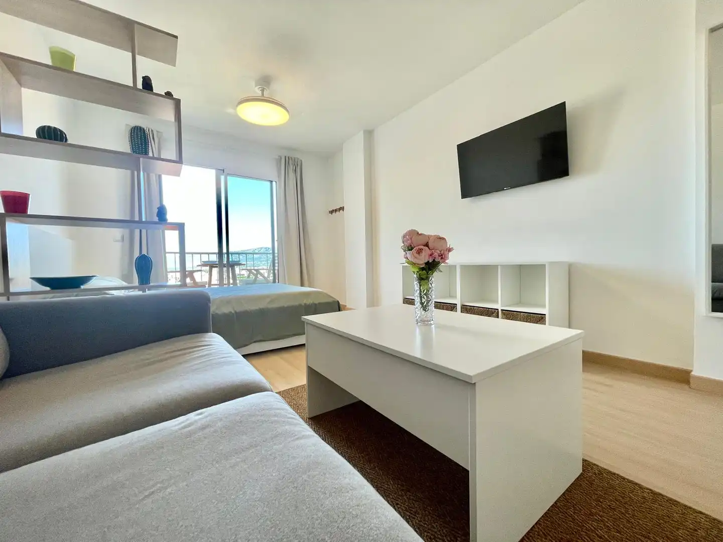 Bedroom of Apartments for rent in Empuriabrava  with Parquet flooring, Terrace and Furnished