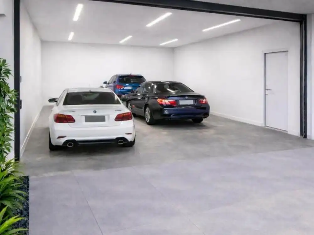Parking de Casa o chalet de alquiler en Marbella con Aire acondicionado, Jardín privado y Terraza