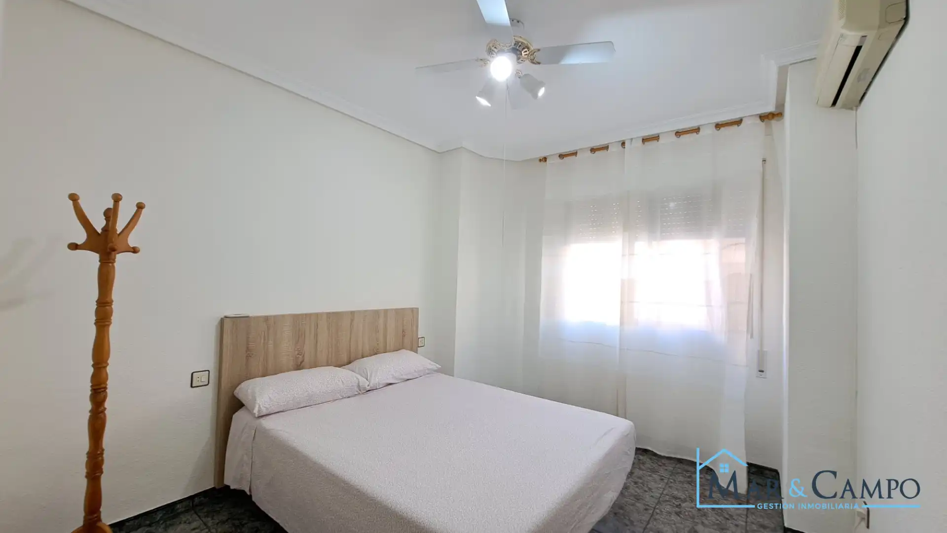 Schlafzimmer von Wohnung zum Verkauf in Los Alcázares mit Klimaanlage, Möbliert und Balkon