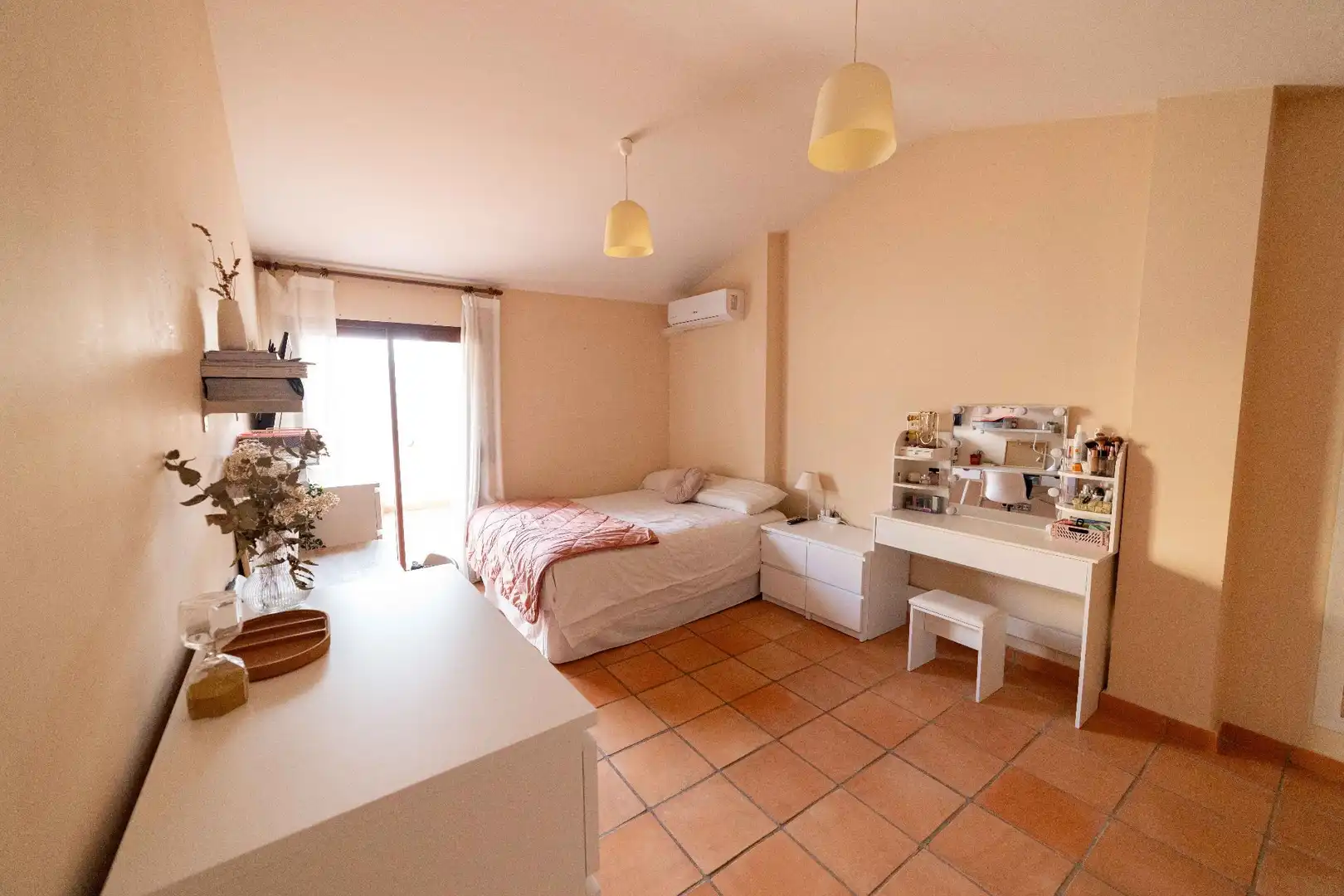 Bedroom of Detached homes for sale in L'Eliana  with Air Conditioner, Terrace and Storage room
