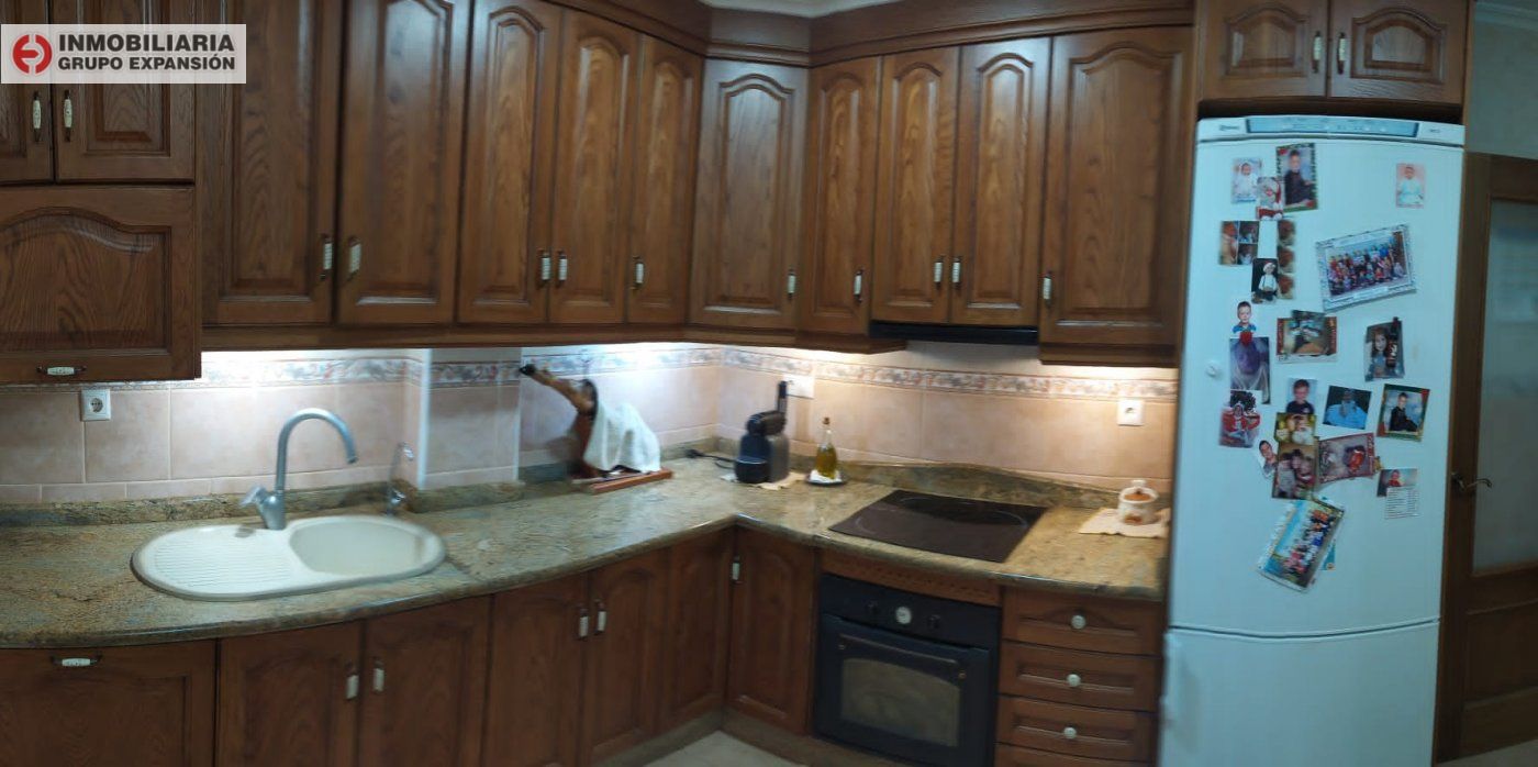 Cocina de Casa o chalet en venta en Algueña con Aire acondicionado, Terraza y Trastero