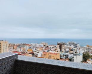 Vista exterior de Àtic en venda en Torremolinos amb Terrassa i Piscina comunitària