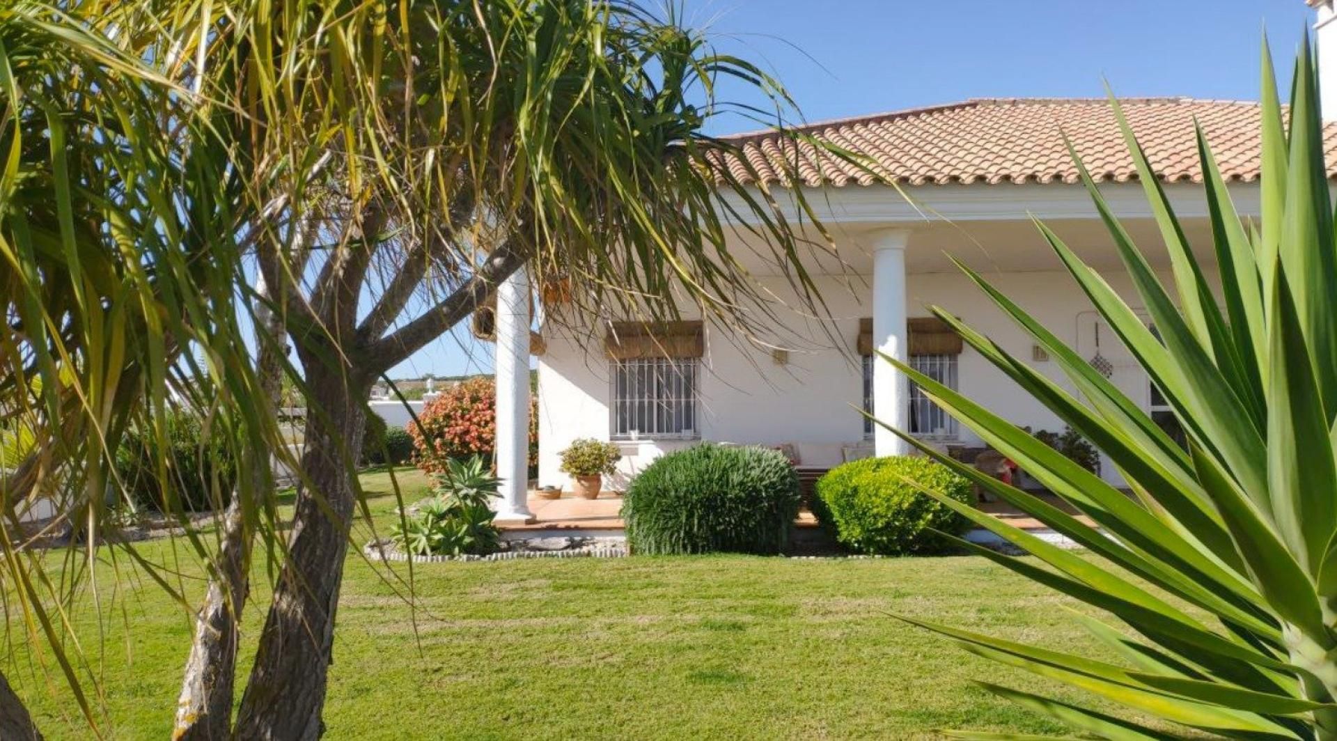 Garden of Country homes for sale in Barbate