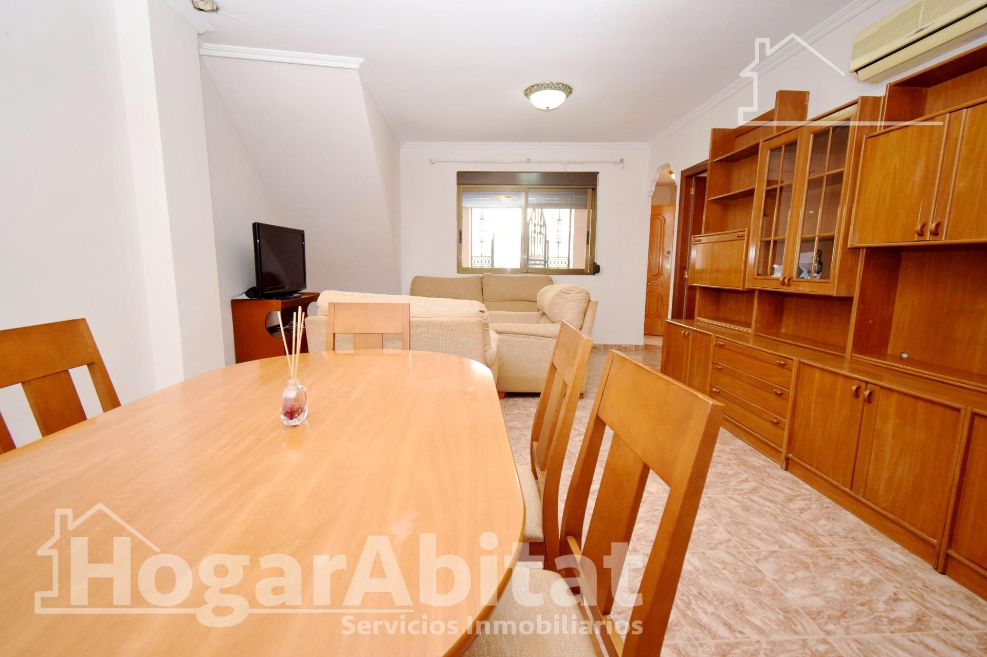 Wohnzimmer von Wohnung zum verkauf in Chiva mit Klimaanlage, Heizung und Abstellraum