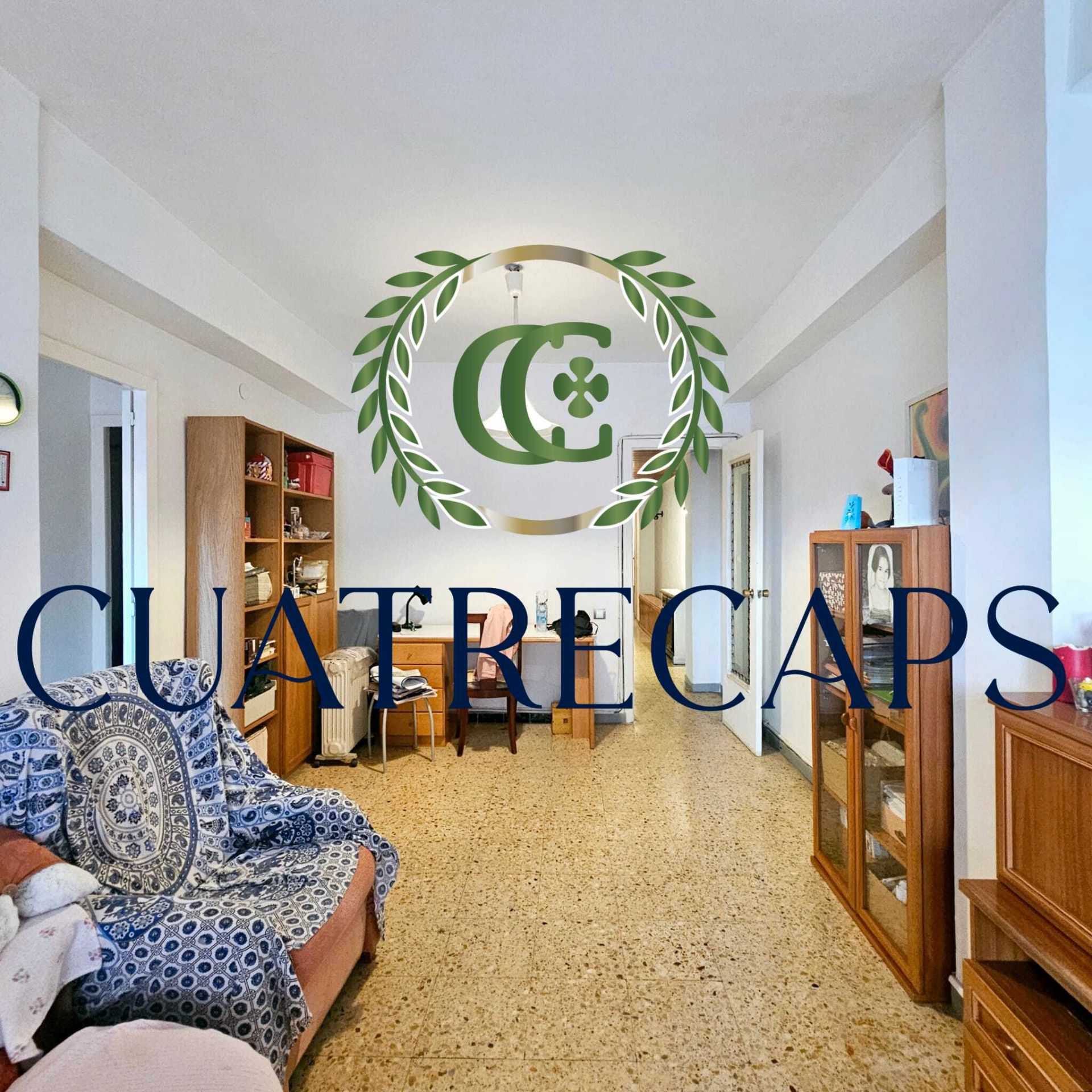 Exterior view of Flat for sale in  Barcelona Capital  with Heating, Furnished and Washing machine