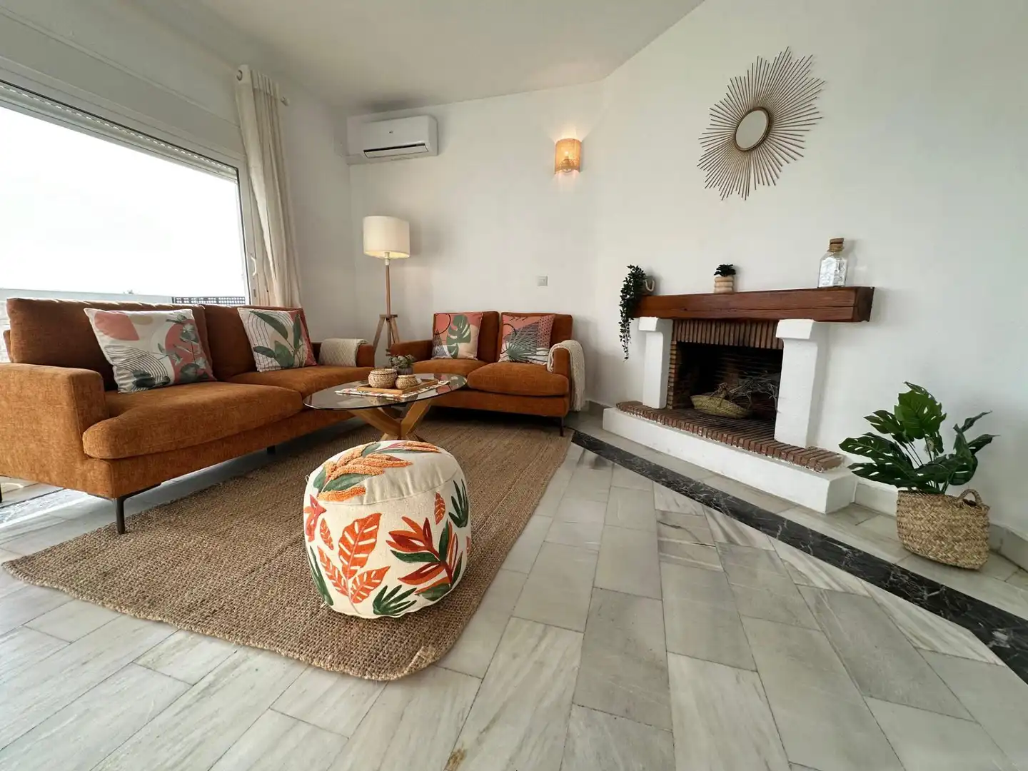 Living room of Attic for rent in Mijas  with Air Conditioner, Heating and Private garden