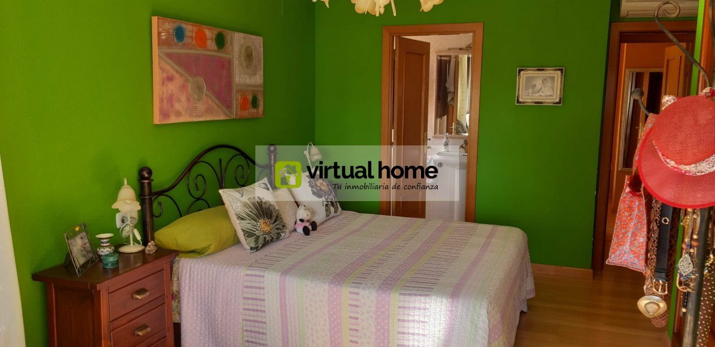 Bedroom of Flat for sale in Benidorm  with Air Conditioner, Heating and Terrace