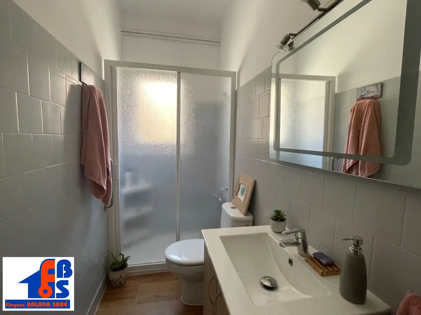 Baño de Piso en venta en Santa Maria de Palautordera con Aire acondicionado, Calefacción y Terraza