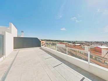 Attico con piscina in vendita a Santa Maria - L'Eixample - Sud Sumella