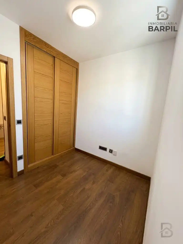 Wohnung mit Aufzug zur Miete in Rúa de José Antela Conde 18, imagen 4