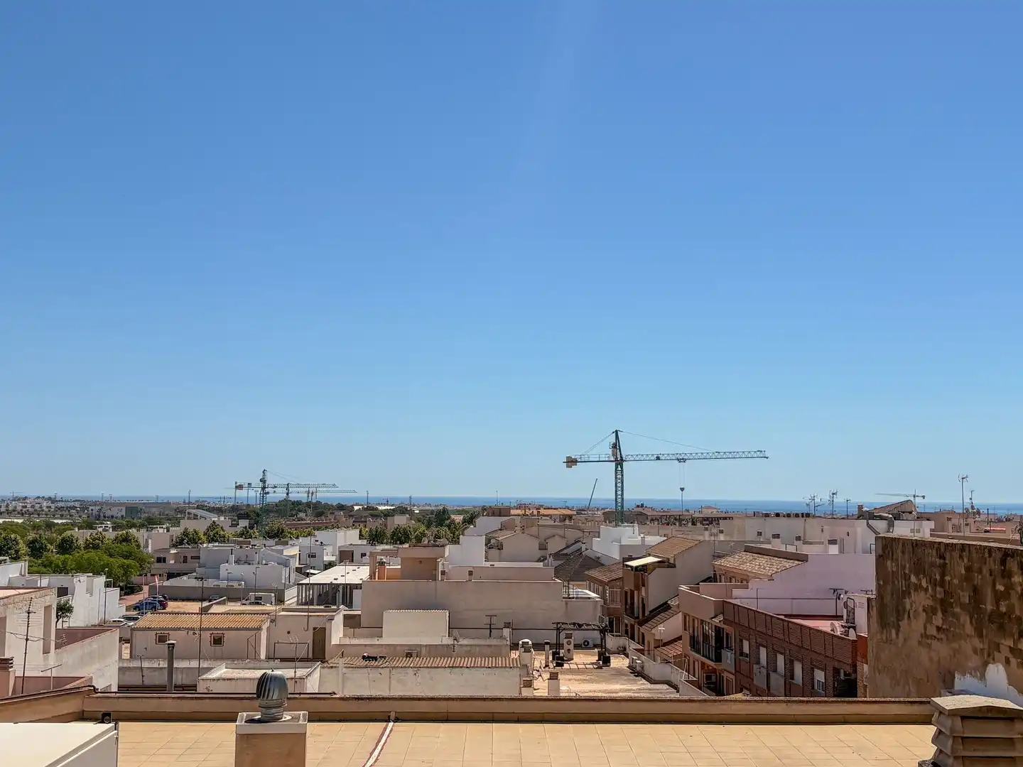 Vista exterior de Pis en venda en Pilar de la Horadada amb Aire condicionat, Calefacció i Terrassa