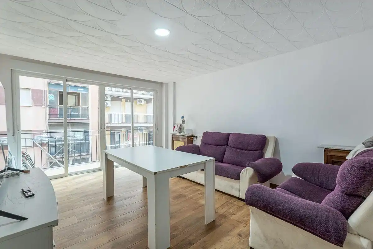 Living room of Flat for sale in Granada  with Heating and Terrace