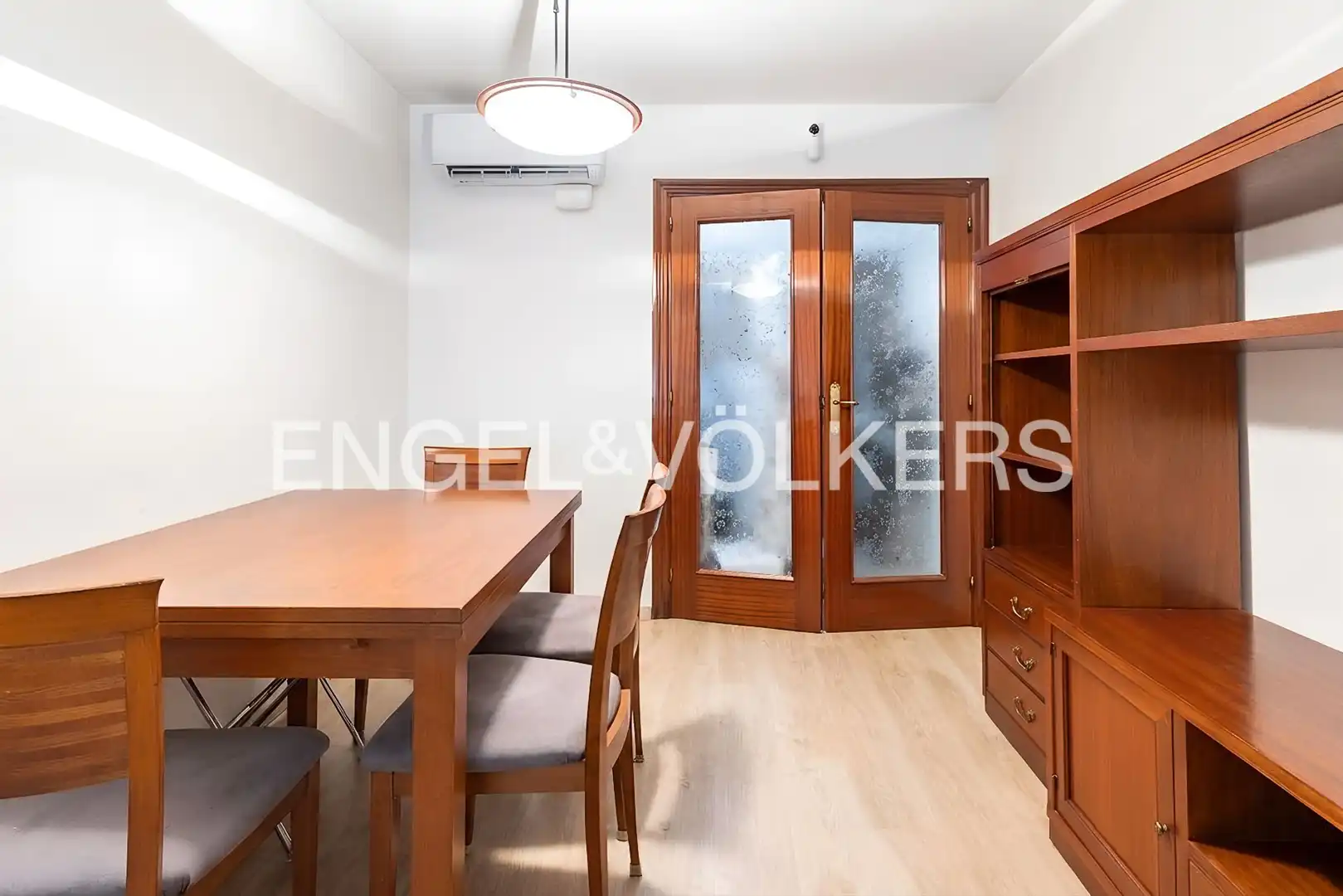 Comedor de Piso en venta en Arenys de Mar con Aire acondicionado, Calefacción y Parquet