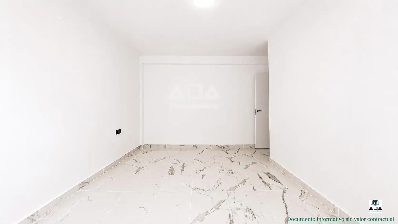 Ático en venta en Calle BERNAT GUILLEM D'ENTENÇA, El Puig