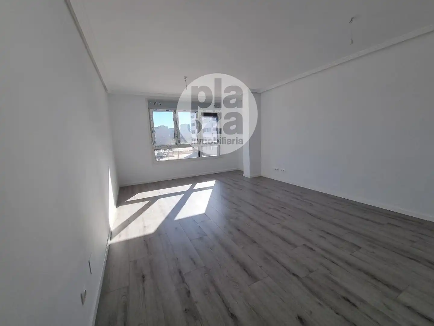 Habitación de Piso en venta en Burgos con Calefacción, Terraza y Trastero