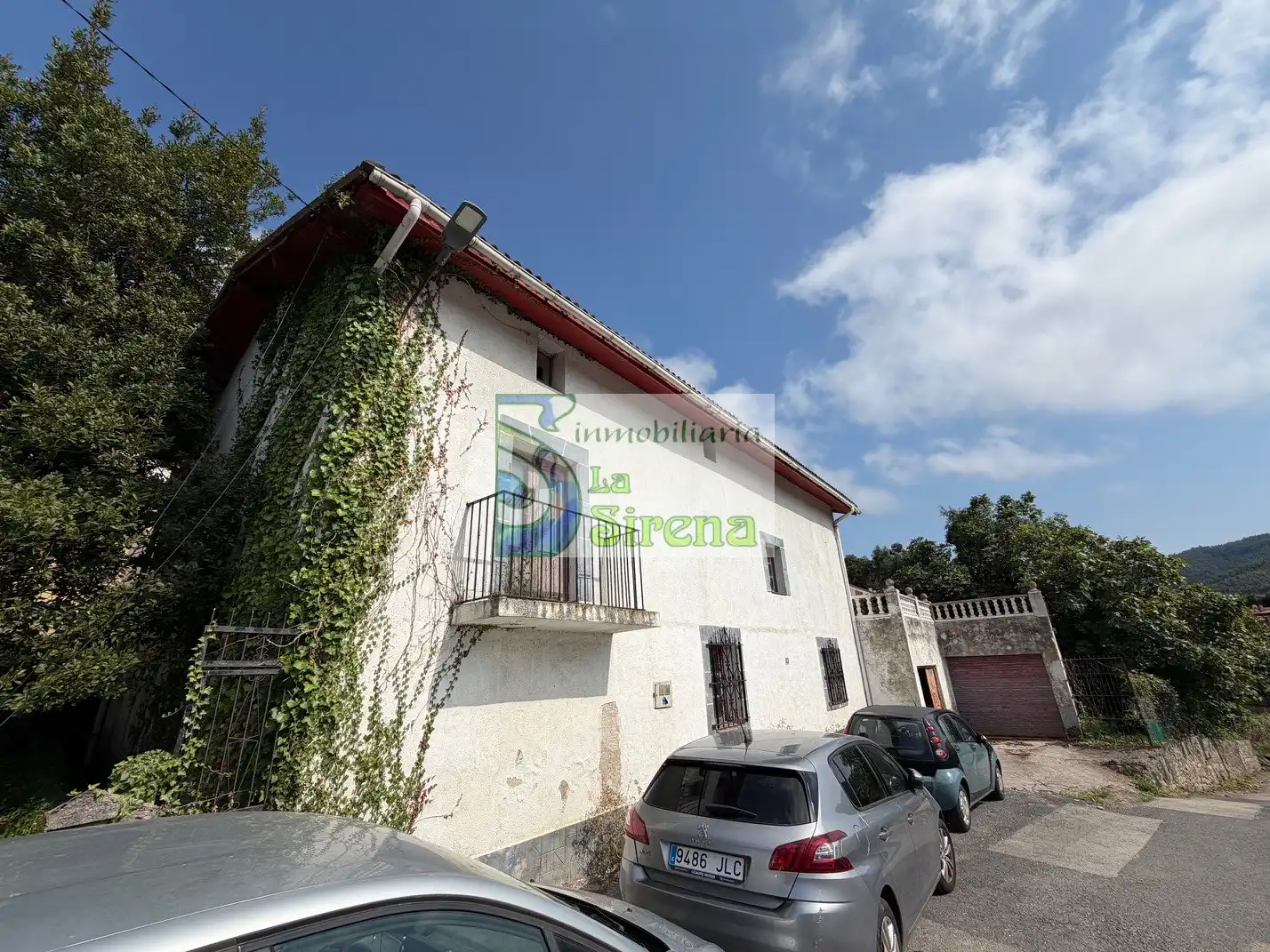 Vista exterior de Casa o chalet en venta en Castro-Urdiales con Jardín privado, Terraza y Piscina