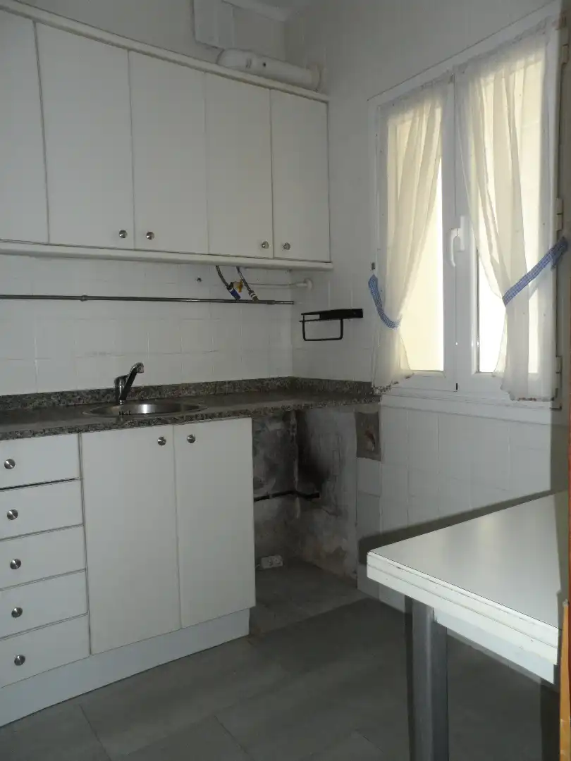 Cocina de Apartamento en venta en Santoña con Parquet