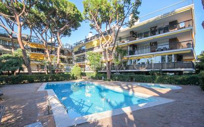 Exterior view of Flat for sale in Castelldefels  with Terrace