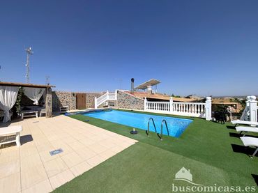 Maison rustique avec piscine à vendre à Cuesta Valenzuela