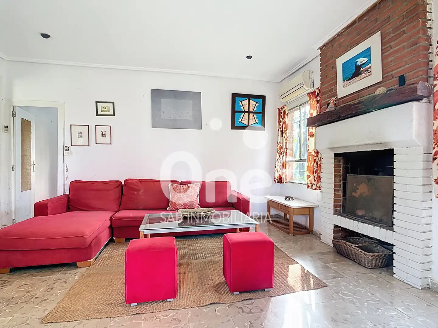 Sala de estar de Casa o chalet en venta en San Antonio de Benagéber con Jardín privado, Terraza y Piscina