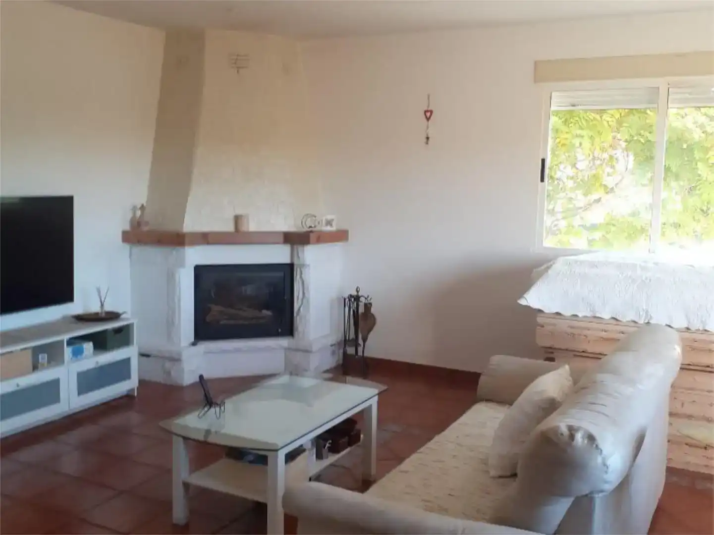 Sala de estar de Casa o chalet en venta en Arganza con Jardín privado, Trastero y Piscina
