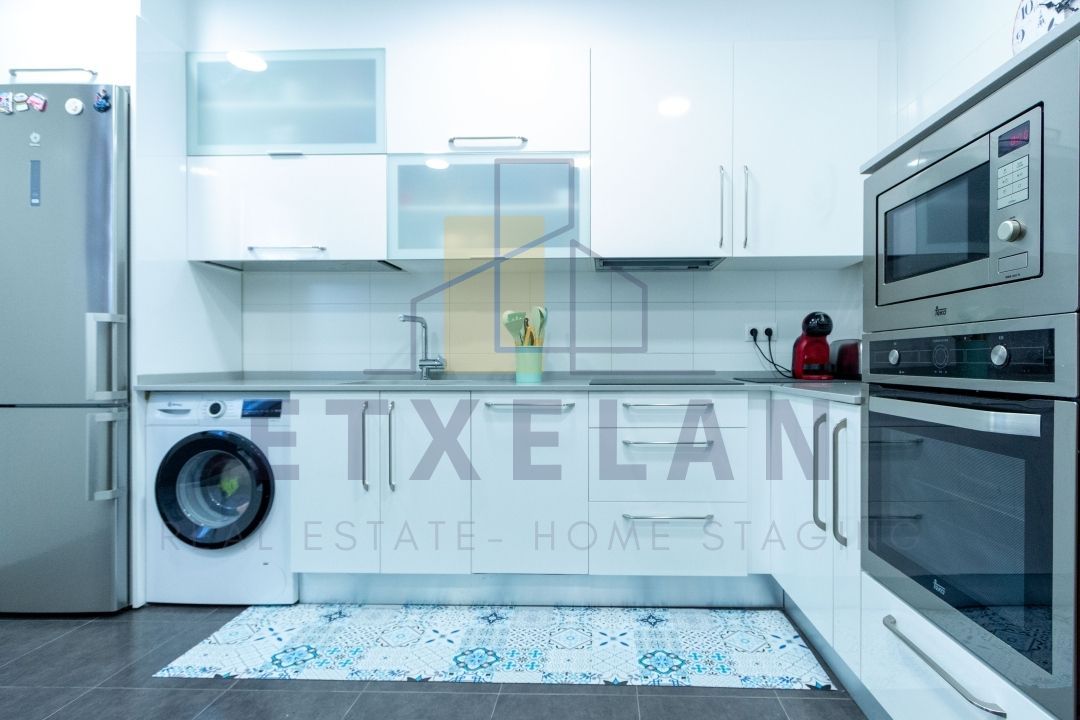 Cocina de Piso en venta en Markina-Xemein con Calefacción, Terraza y Trastero