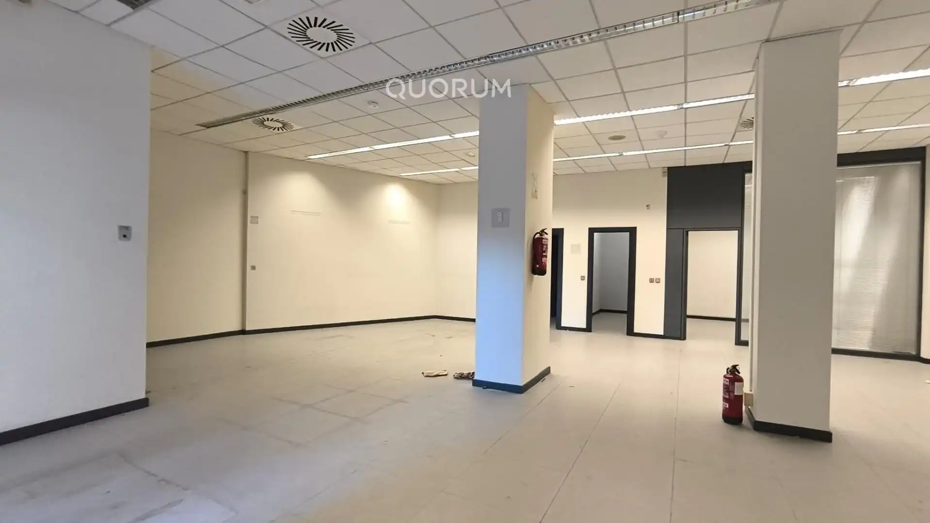 Local comercial en venda a Uribarri, imagen 7