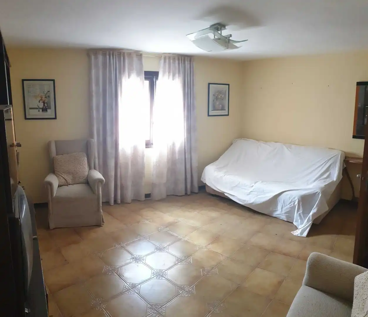 Habitación de Finca rústica en venta en La Vilueña con Terraza y Trastero