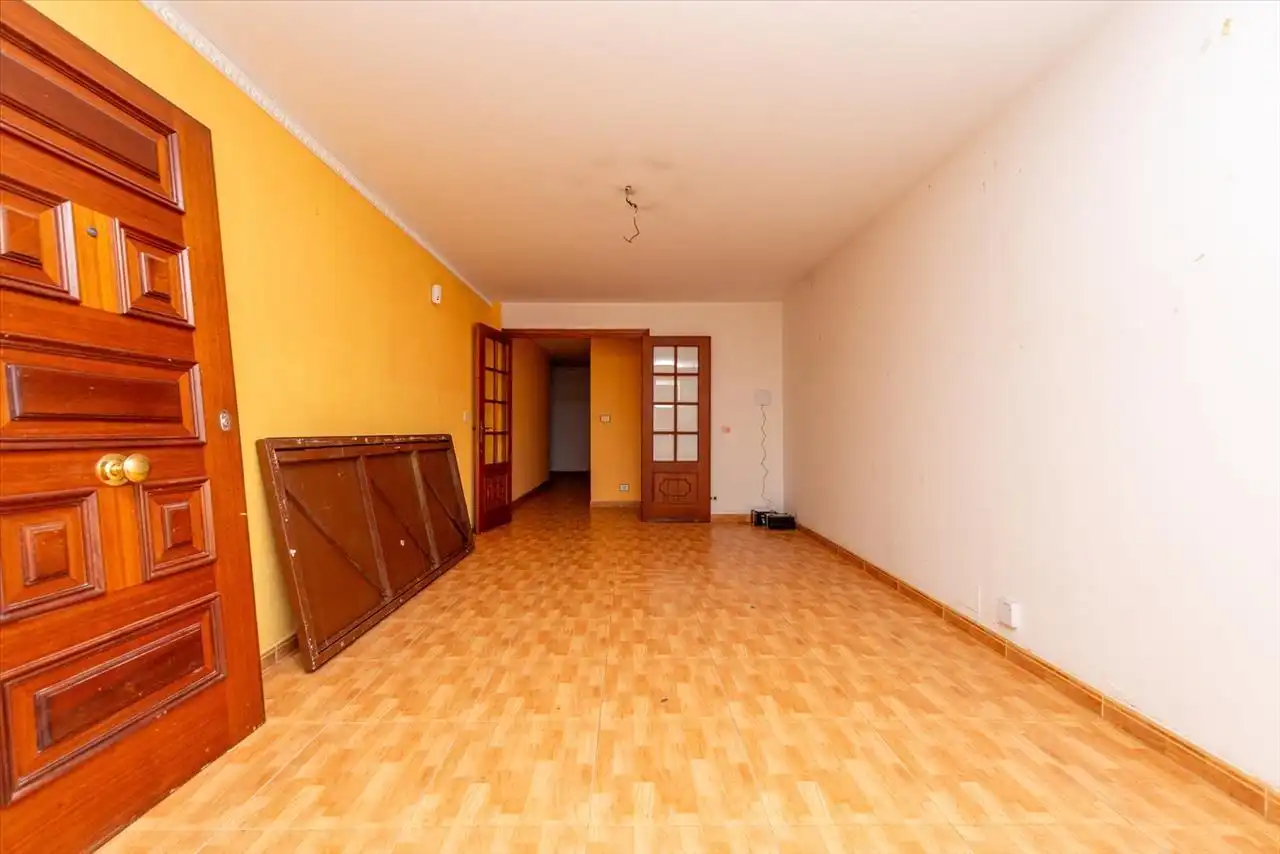 Flat for sale in Calle VICENTE ALEIXANDRE, 10, Los Castros - Castrillón