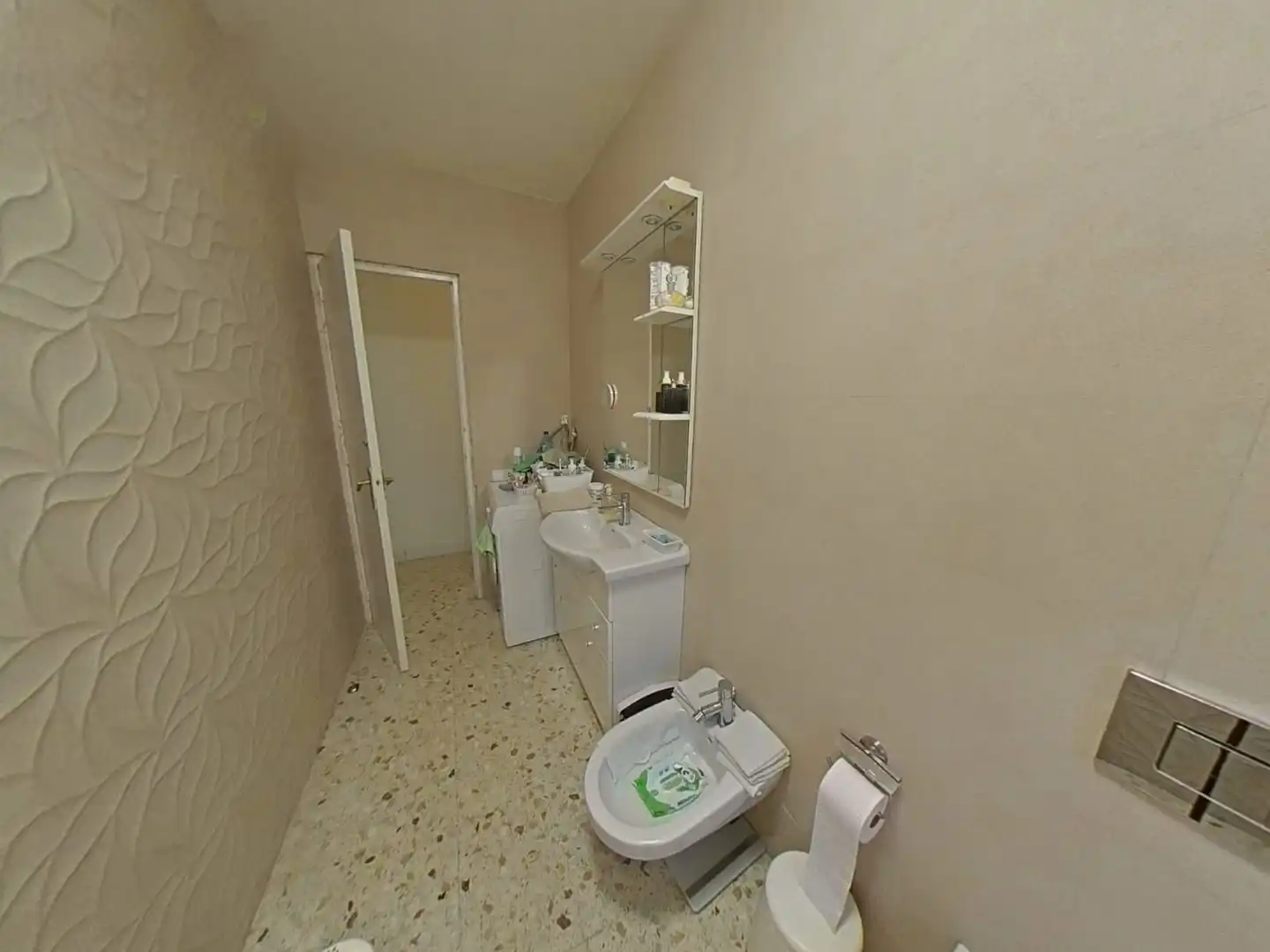 Bathroom of Flat for sale in Calafell  with Air Conditioner and Terrace