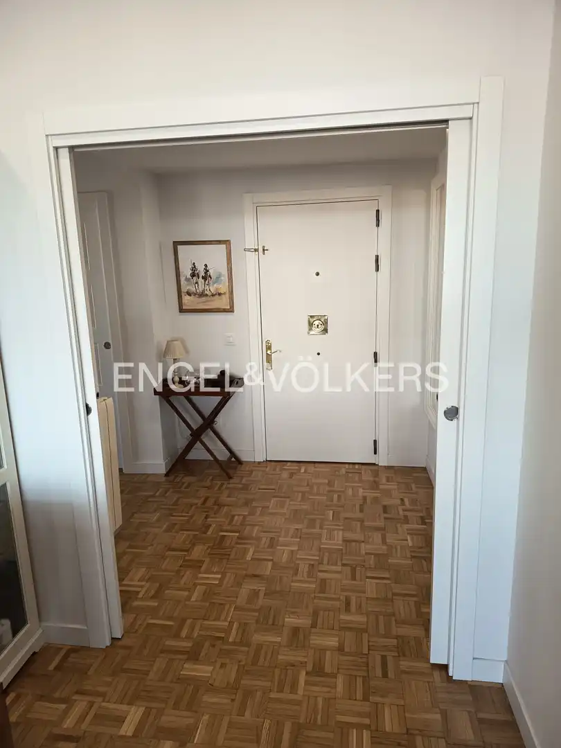 Flat for rent in Madrid  with Air Conditioner, Heating and Parquet flooring