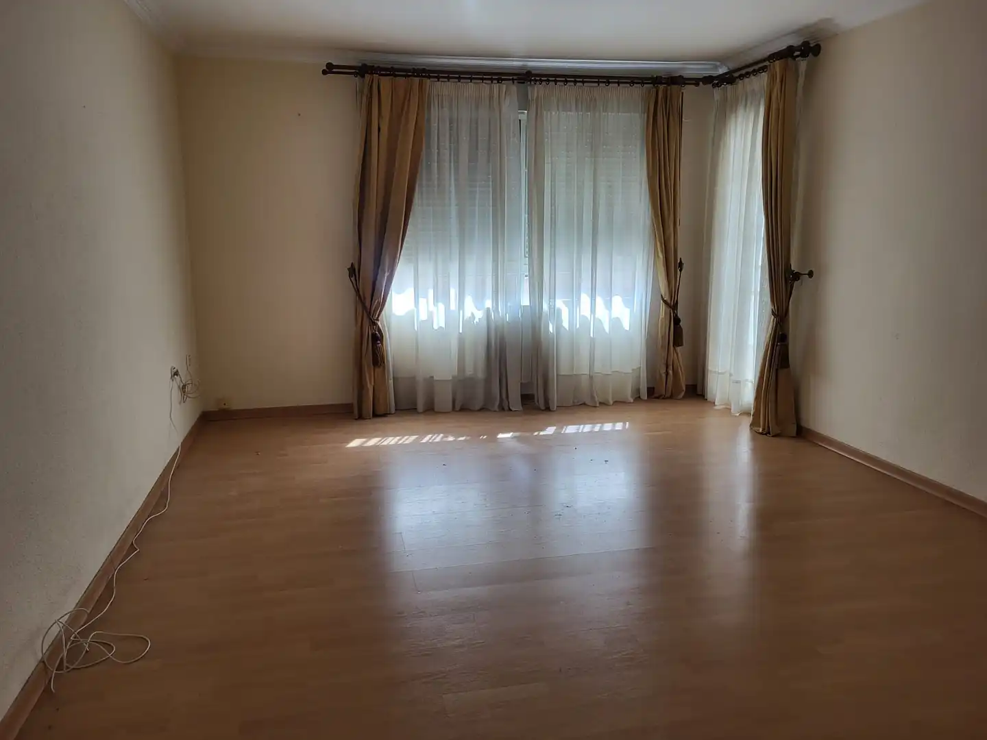 Wohnzimmer von Wohnung zur Miete in Badajoz mit Klimaanlage und Heizung