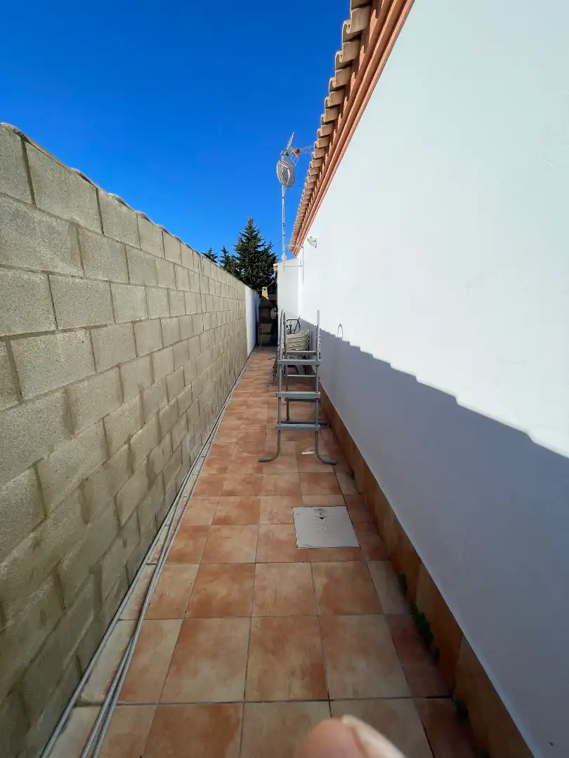 Terrassa de Casa o xalet en venda en Chiclana de la Frontera amb Calefacció, Jardí privat i Moblat