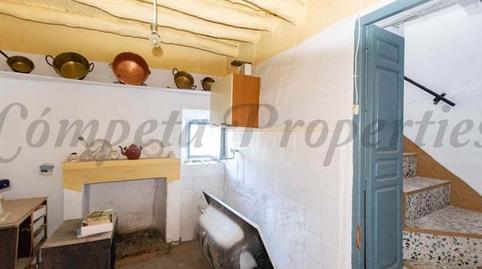 Foto 5 de Casa adosada en venta en Sayalonga, Málaga