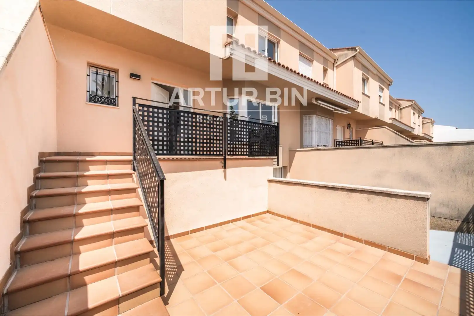 Garden of Houses for sale in Beneixida  with Terrace and Swimming Pool