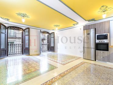 Wohnung mit Balkon zum Verkauf in Calle de Santa Anna