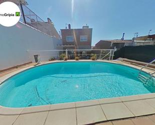 Piscina de Casa o xalet en venda en Terrassa amb Terrassa, Piscina i Balcó