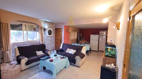 Foto 2 de Casa adosada en venta en Morata de Tajuña, Madrid