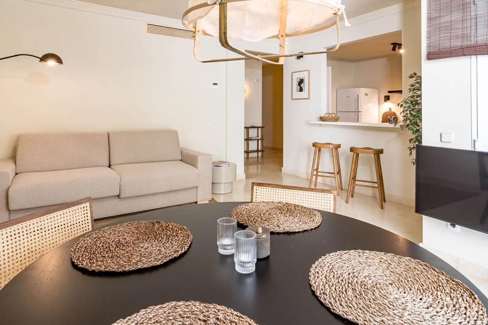 Sala de estar de Ático en venta en Marbella con Aire acondicionado, Amueblado y Piscina comunitaria