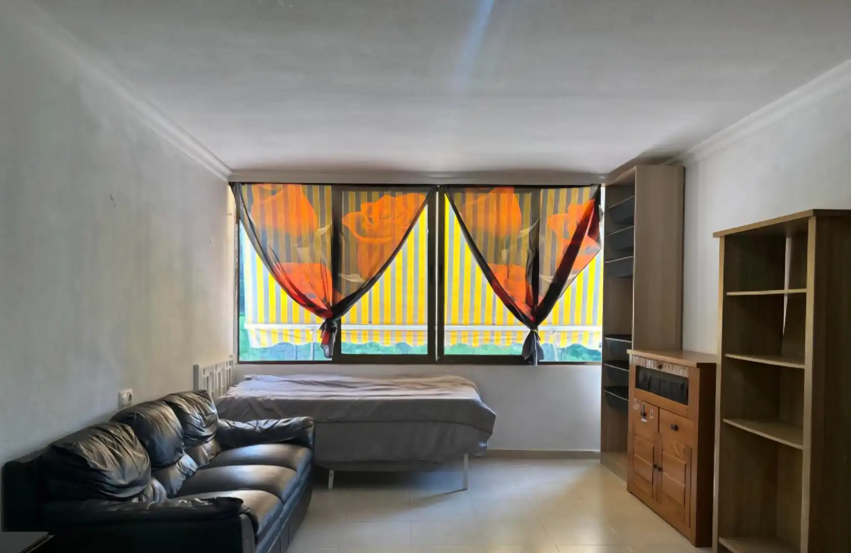 Bedroom of Study for sale in Fuengirola