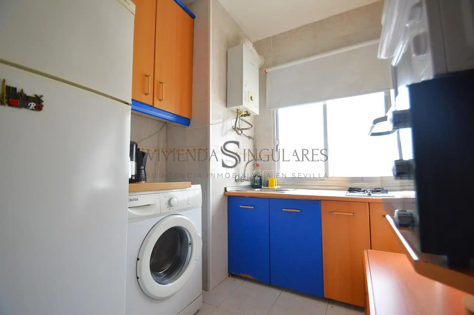 Cocina de Piso en venta en Sevilla con Aire acondicionado