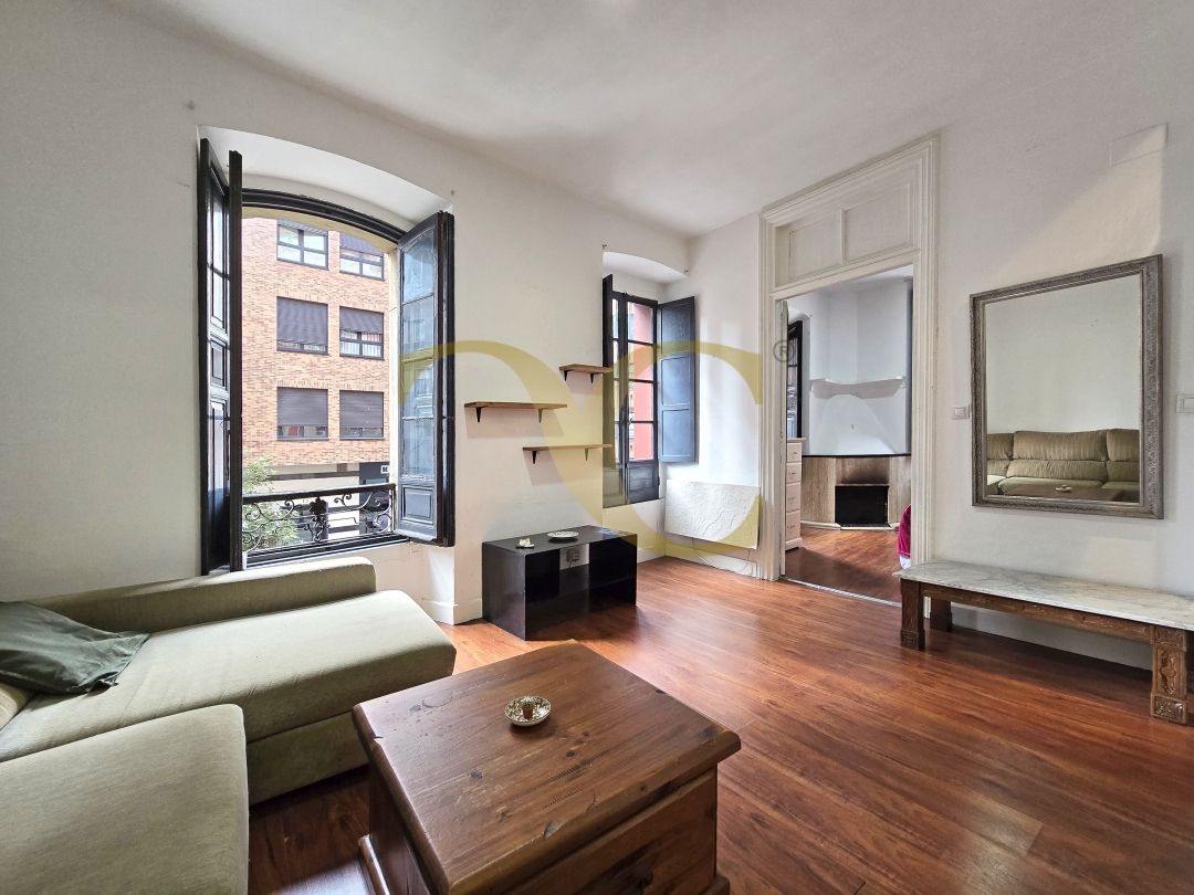 Living room of Apartment for sale in Gijón   with Heating and Storage room