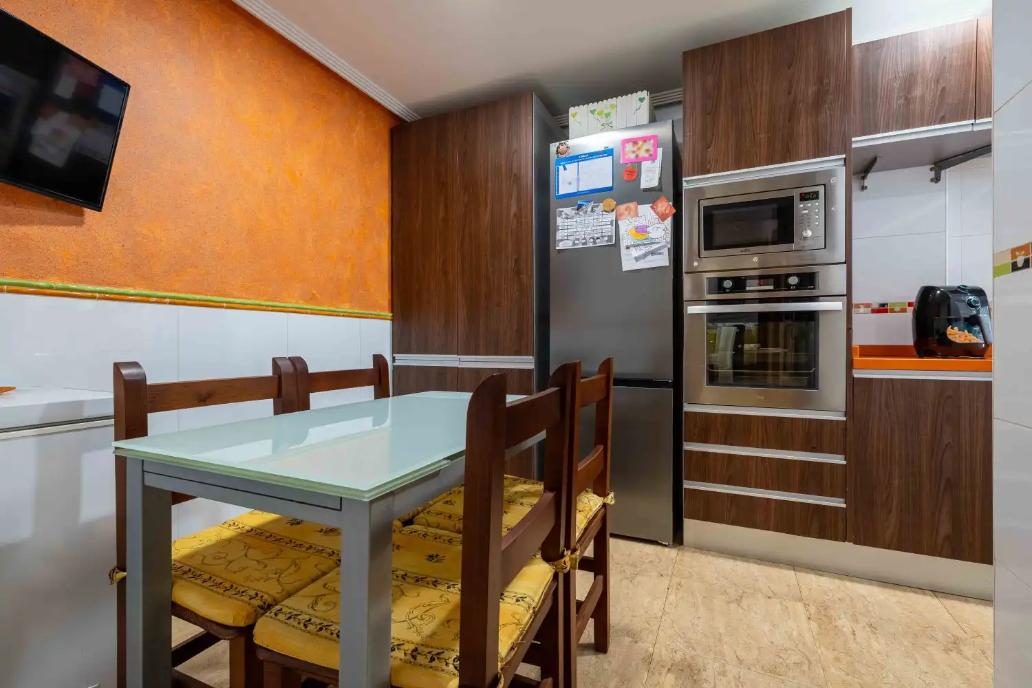 Küche von Wohnung zum Verkauf in Las Torres de Cotillas mit Klimaanlage, Terrasse und Abstellraum