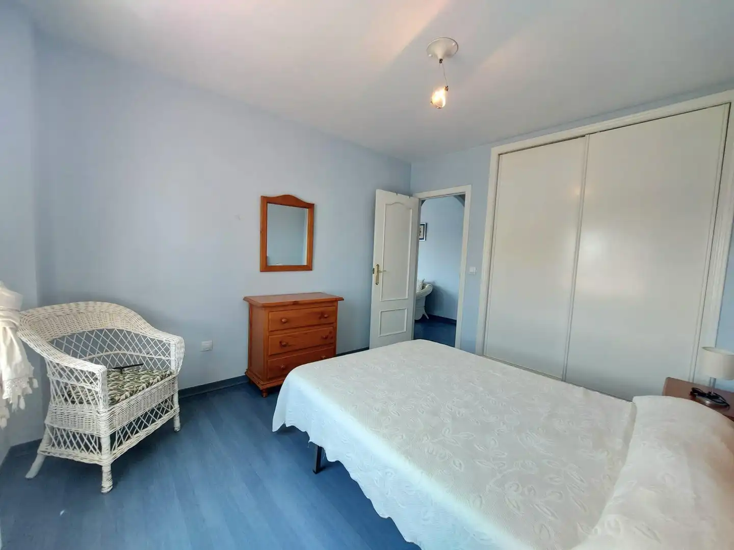 Dormitori de Apartament en venda en Águilas amb Terrassa, Balcó i Piscina comunitària