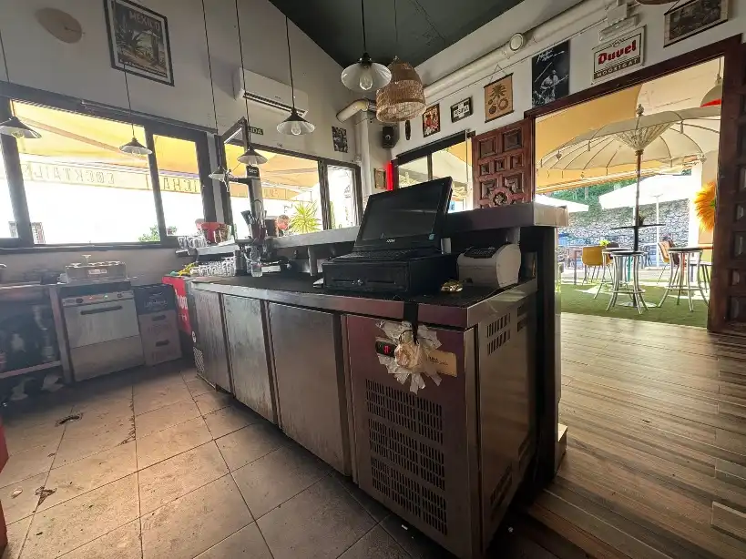 Local de alquiler en Frigiliana con Aire acondicionado, Calefacción y Terraza
