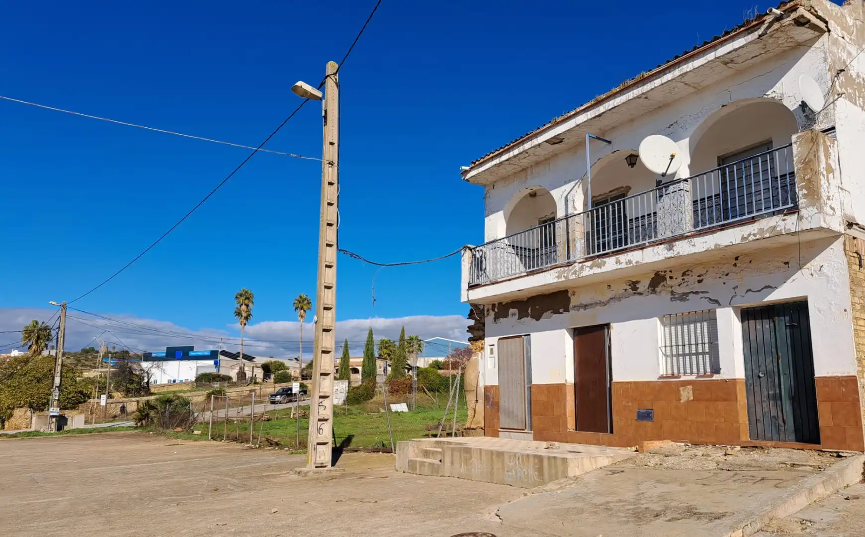 Vista exterior de Casa o xalet en venda en Aznalcóllar