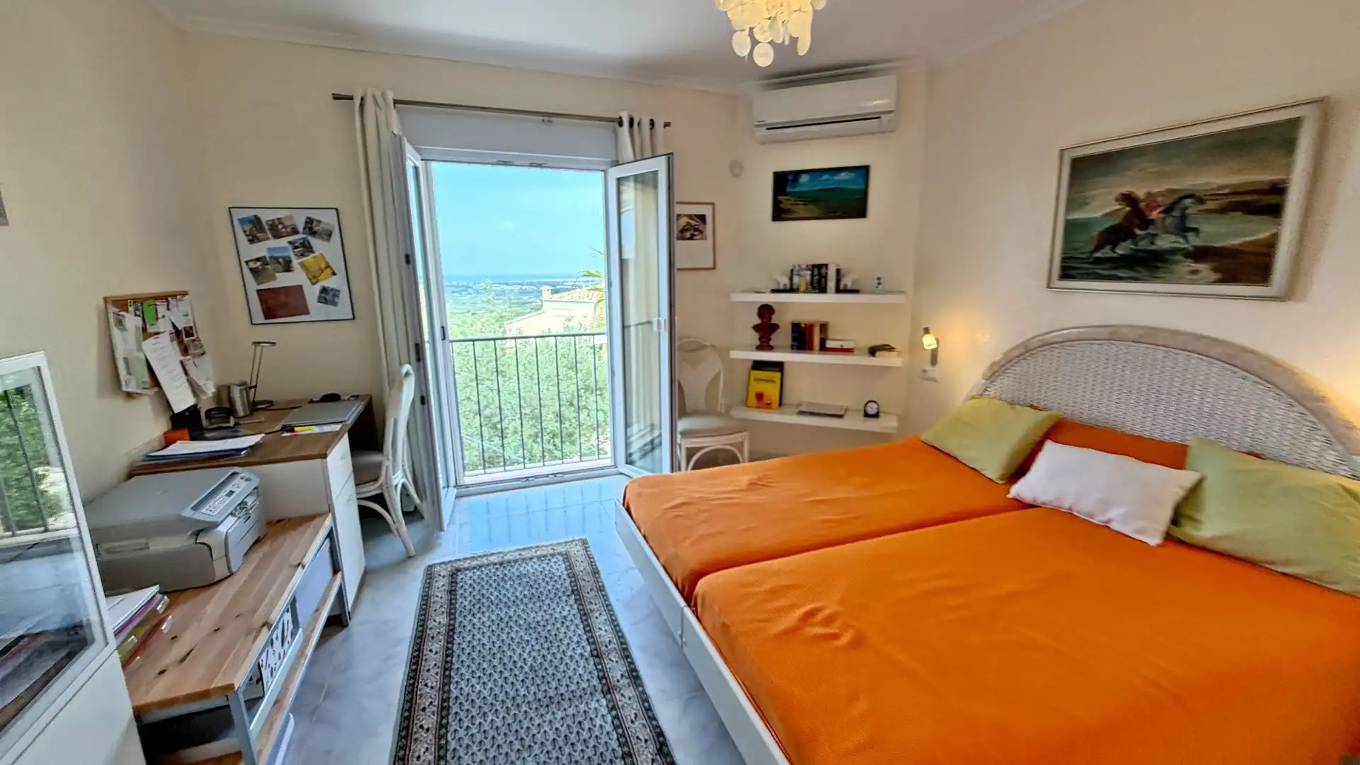 Habitación de Casa o chalet en venta en Orba con Aire acondicionado, Calefacción y Jardín privado