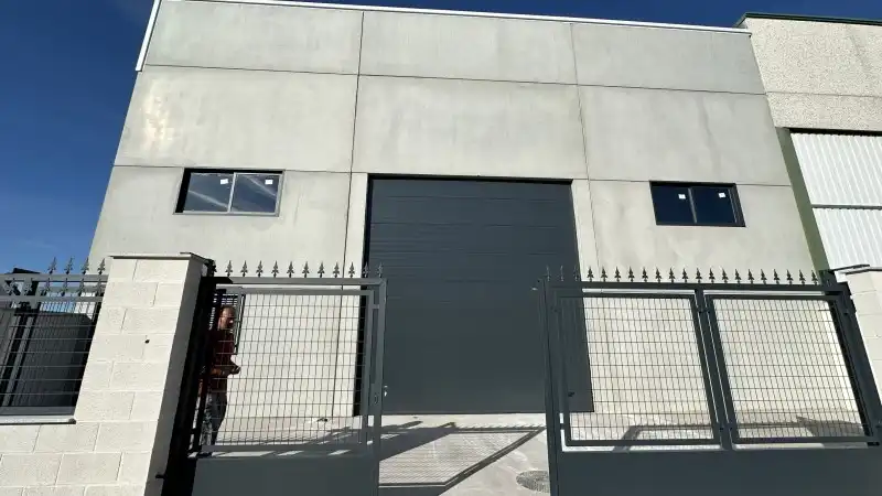 Exterior view of Industrial buildings for rent in Fuensalida