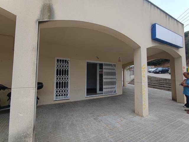 Local comercial en Alquiler en Olivella